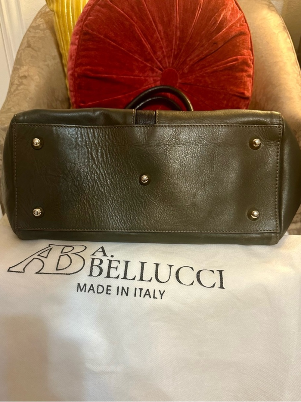 A Bellucci Made in Italy Genuine Leather Satchel Tote Olive Green Black Dust Bag - Picture 3 of 7